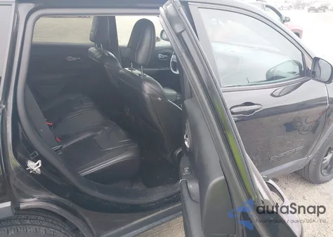 2020 Jeep Cherokee Altitude 4X4 z USA, uszkodzony, nr VIN 1C4PJMLX2LD593773